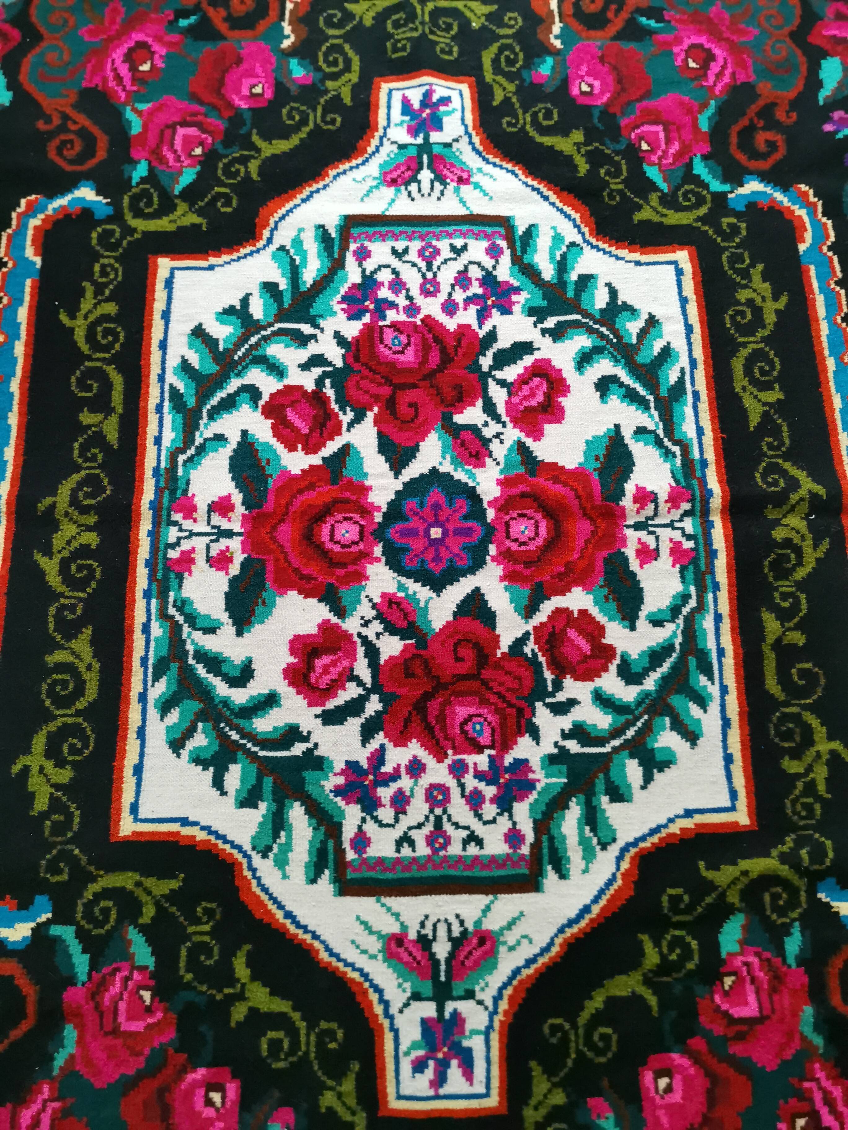 Moldovan kilim carpet