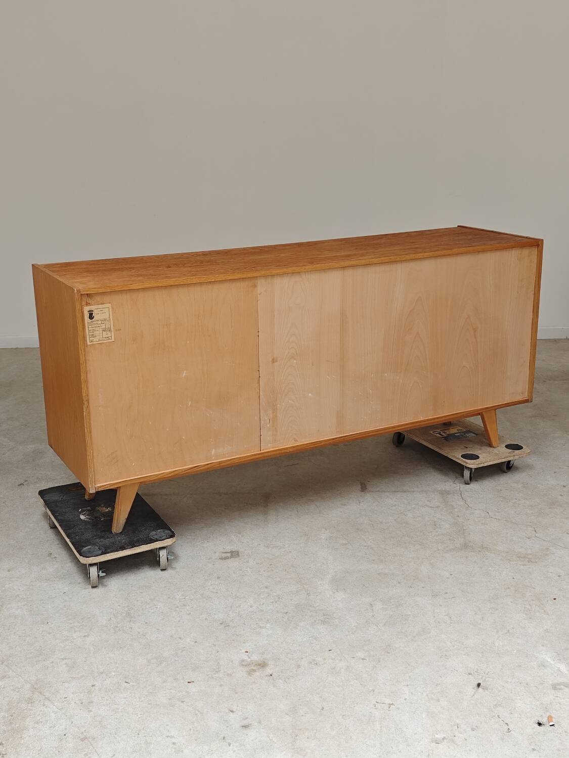 Enfilade U460 wood by Jiri Jiroutek for Intérier Praha