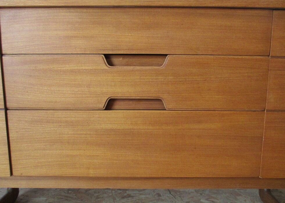 Uniflex clear wood sideboard