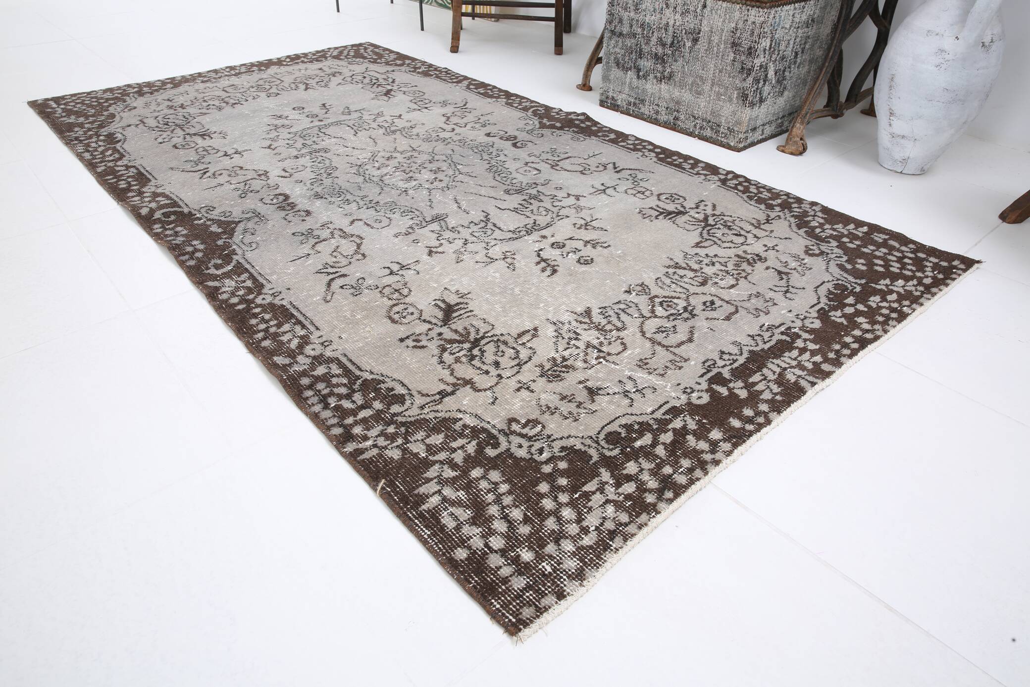 4x7 Rug For Office Oriental Classic Vintage Area Rug, 112x208Cm SK 2672