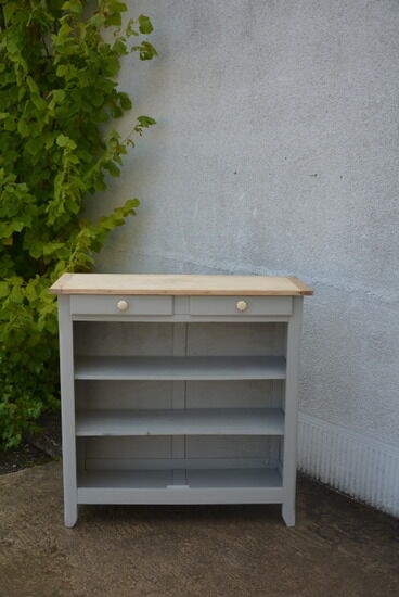 Parisian buffet without door, library, counter