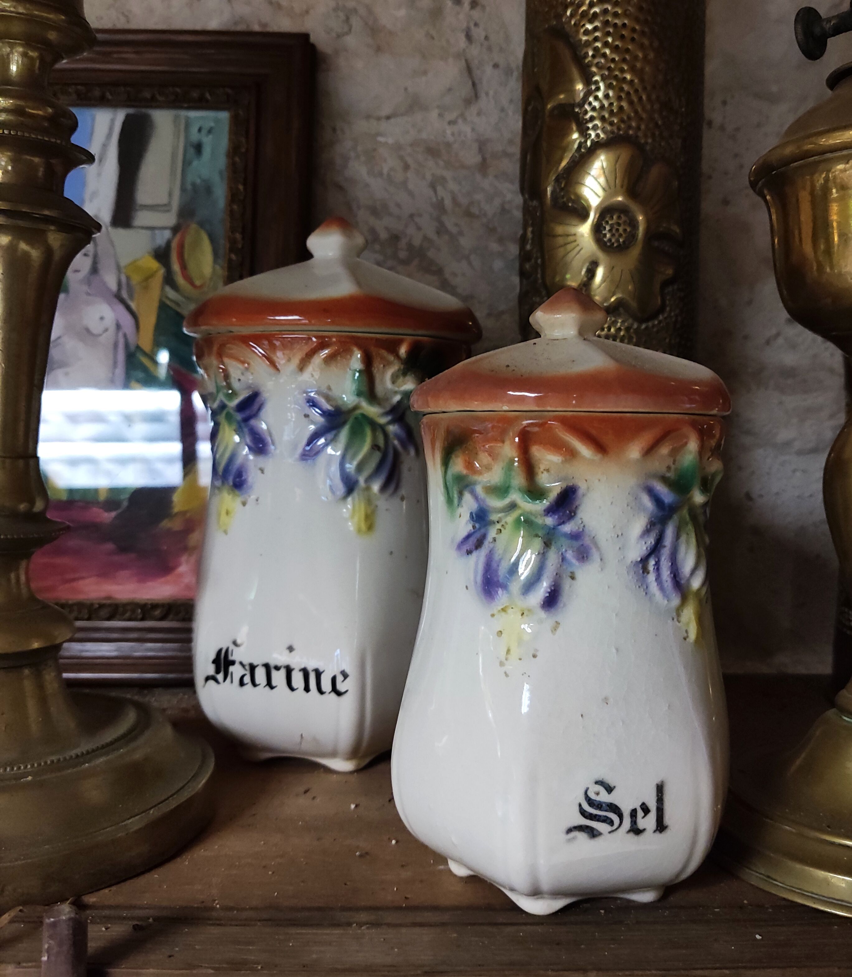 Set of 2 spice jars in art nouveau barbotine 1900
