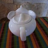 White elephant teapot