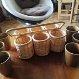 Set of 6 cups and their basket