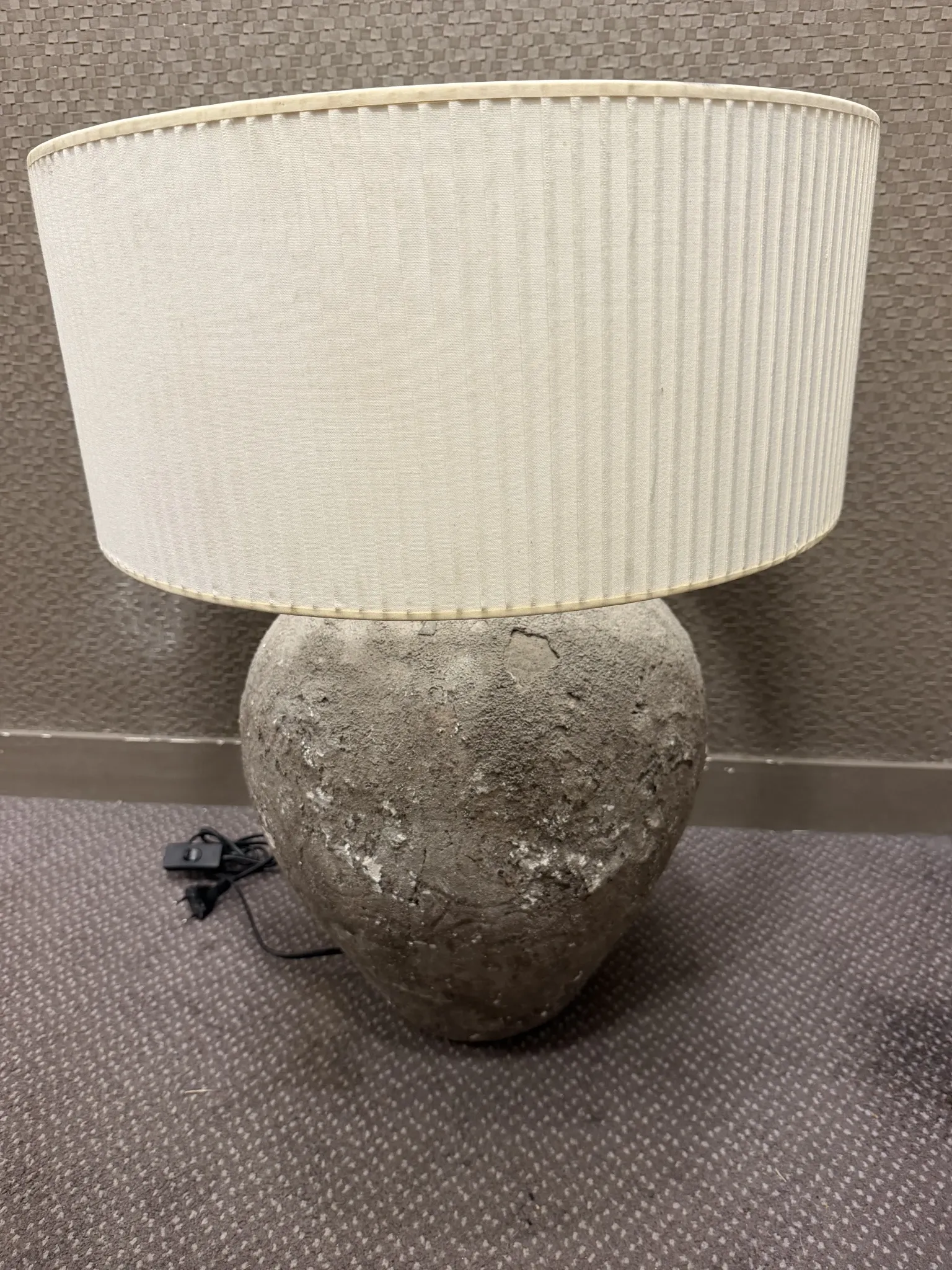 Old jar lamp