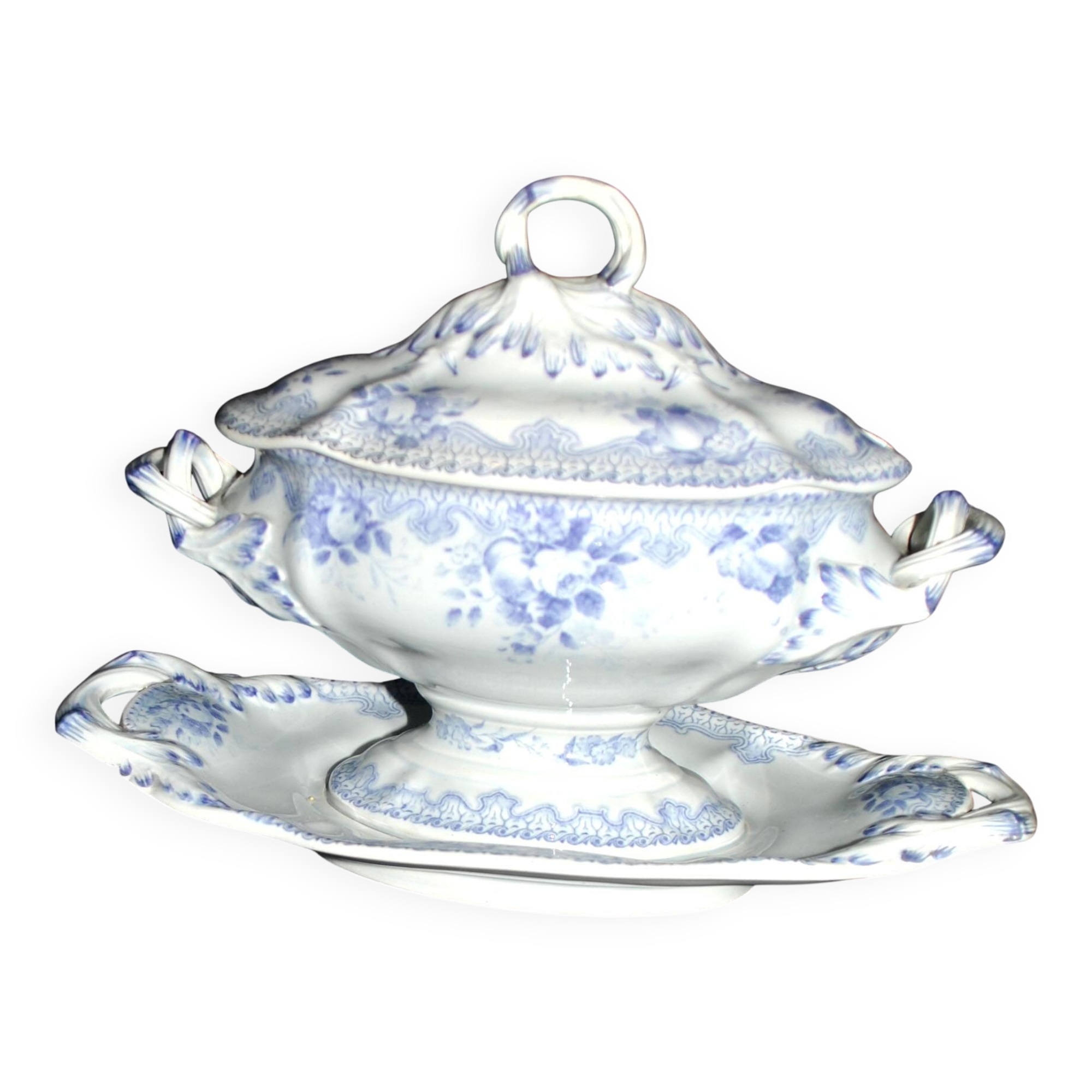 Antique earthenware sauceboat from CREIL MONTEREAU LM&Cie 1840-1870