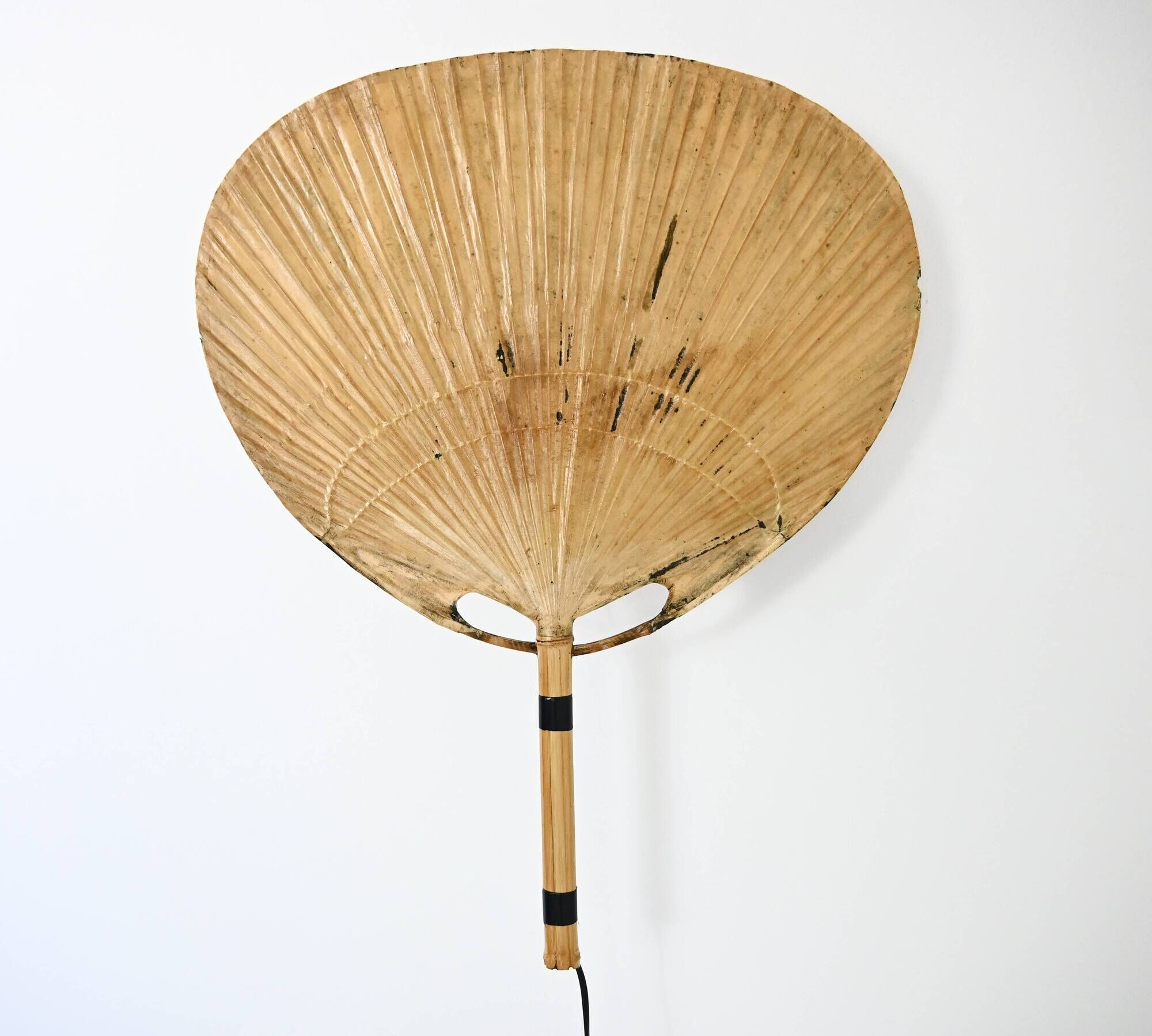 Pair of wall sconces "Uchiwa" by Ingo Maurer for M Design, 1960s