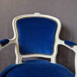 Weathered convertible armchair