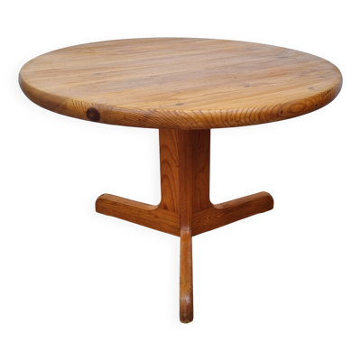 Table basse scandinave en pin massif piètement tripode style chalet suédois