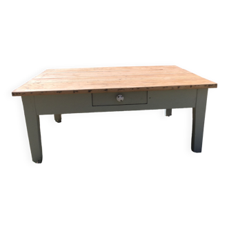 Oak coffee table