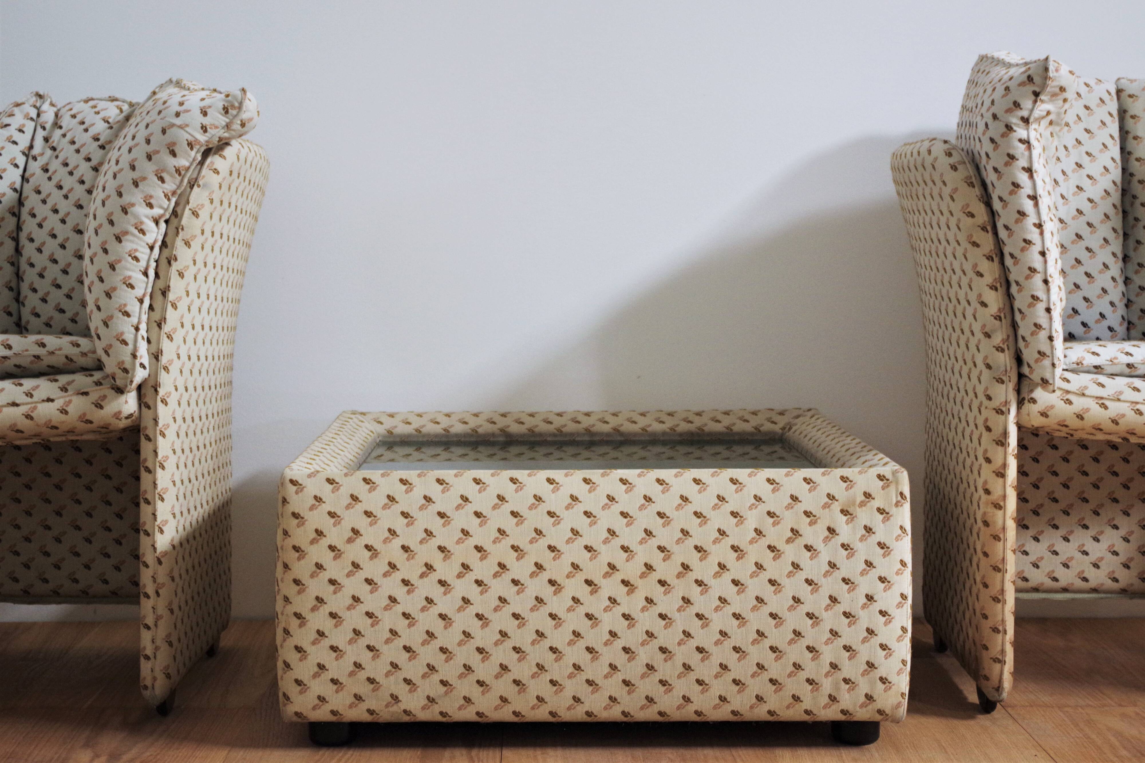 Armchairs and coffee table