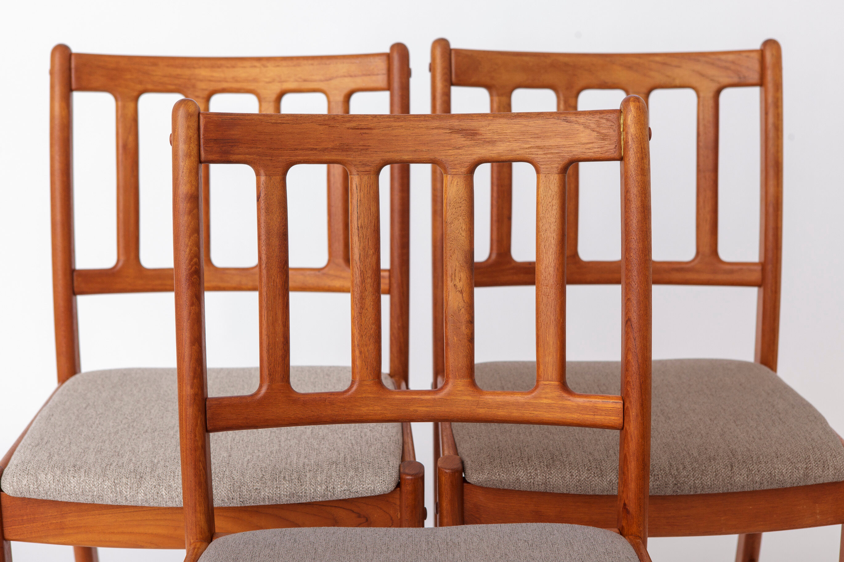3 chaises de salle à manger Uldum Møbelfabrik en teck danois des années 1960, style mid-century.