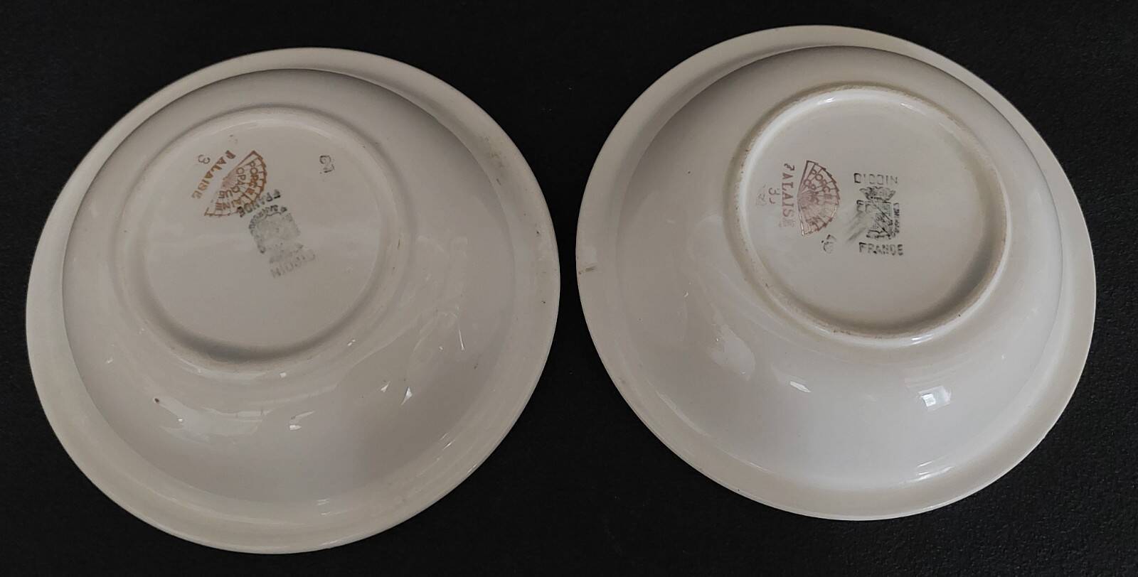 Pair of Digoin earthenware bowls with cliff decoration