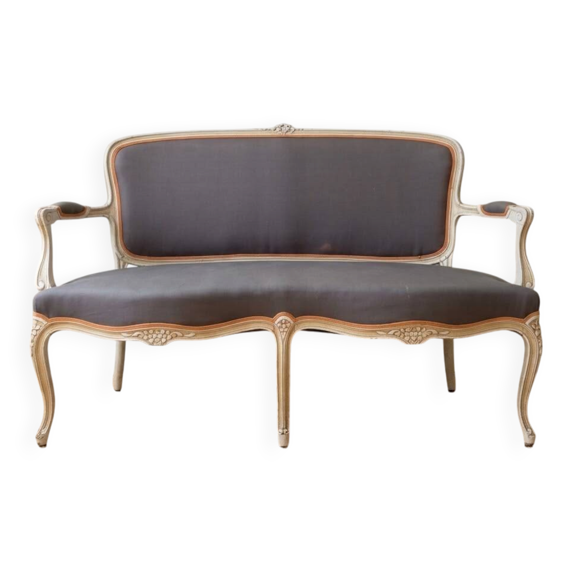 Antique 3-seater sofa in Louis XV style with grey fabric.