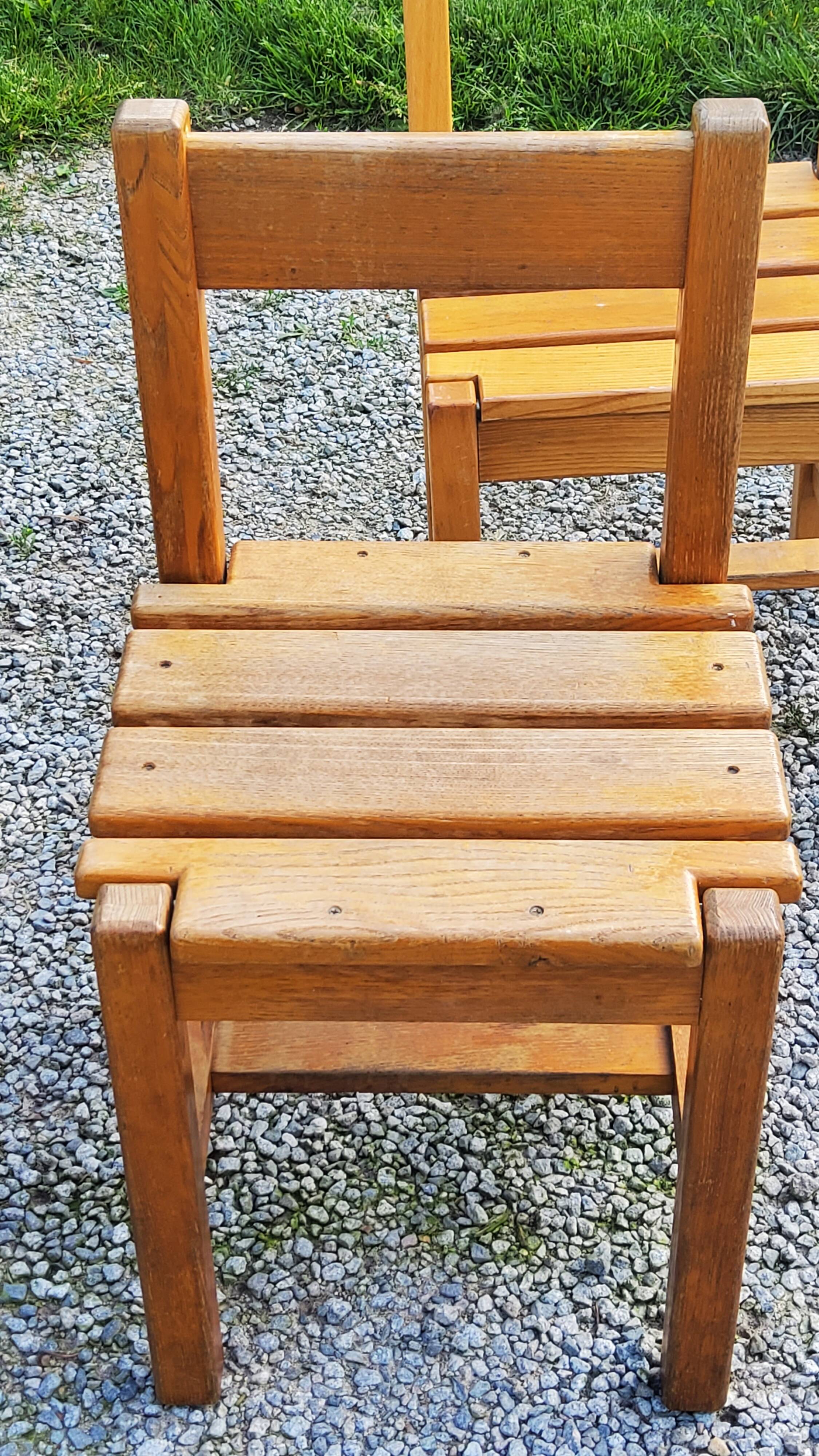 Set de 4 chaises des années 70 brutalistes en chêne