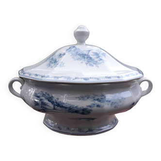 Limoges Porcelain soup tureen Bernardaud Model Reflets