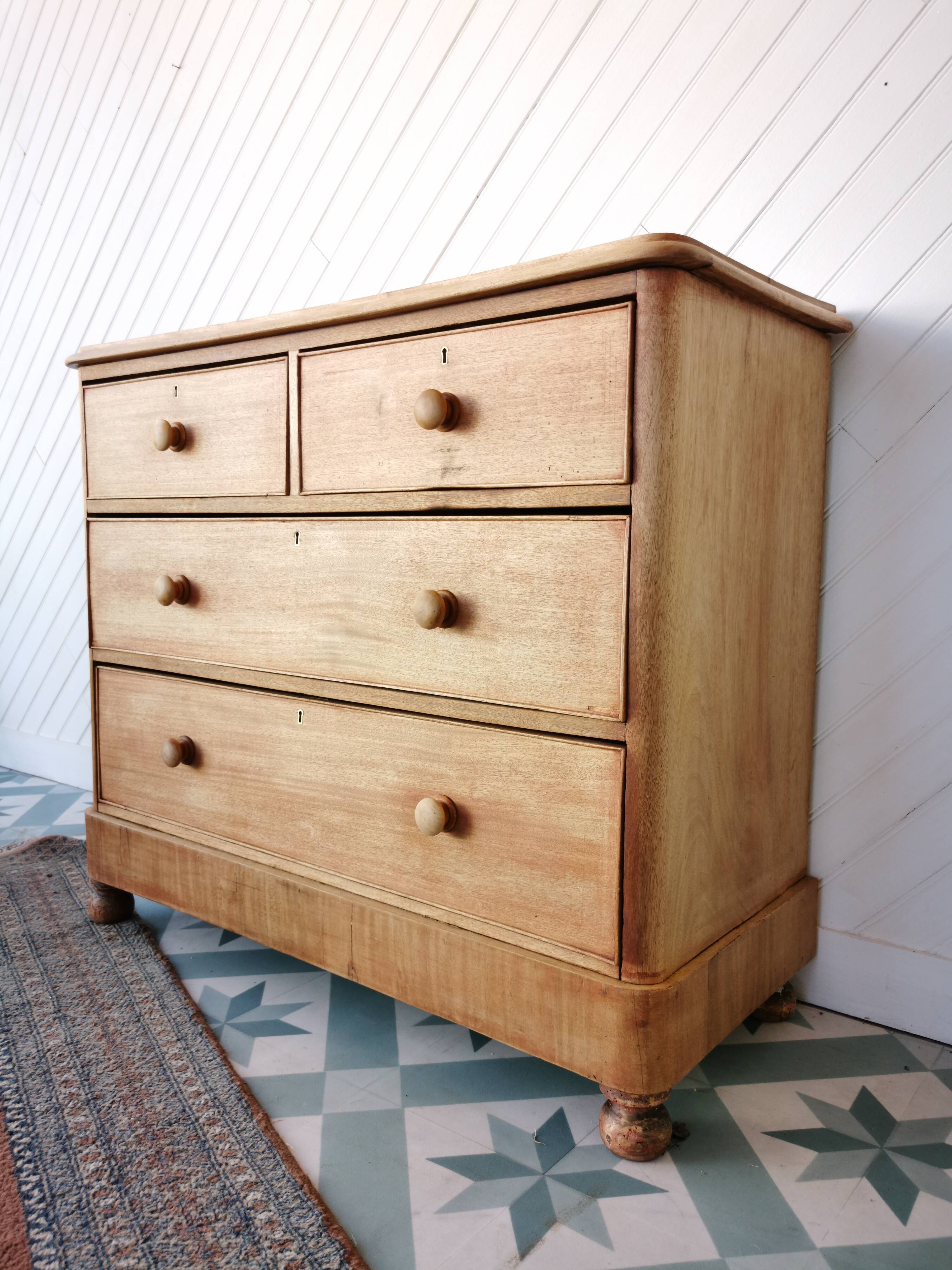 English chest of drawers