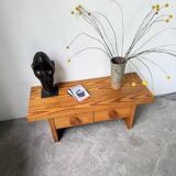 Meuble d’appoint bas style Perriand