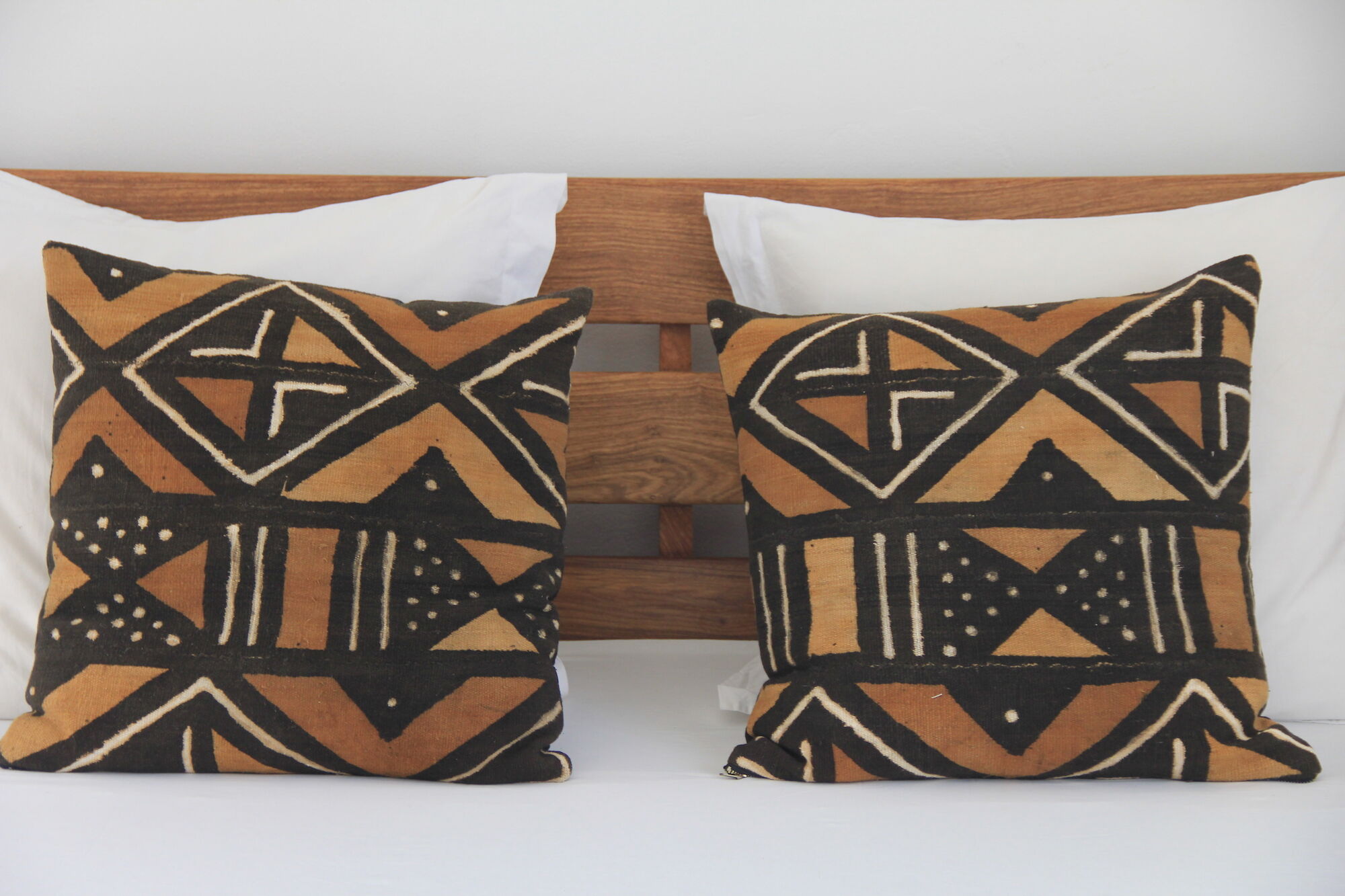 Cousin cover in True Bogolan from Mali