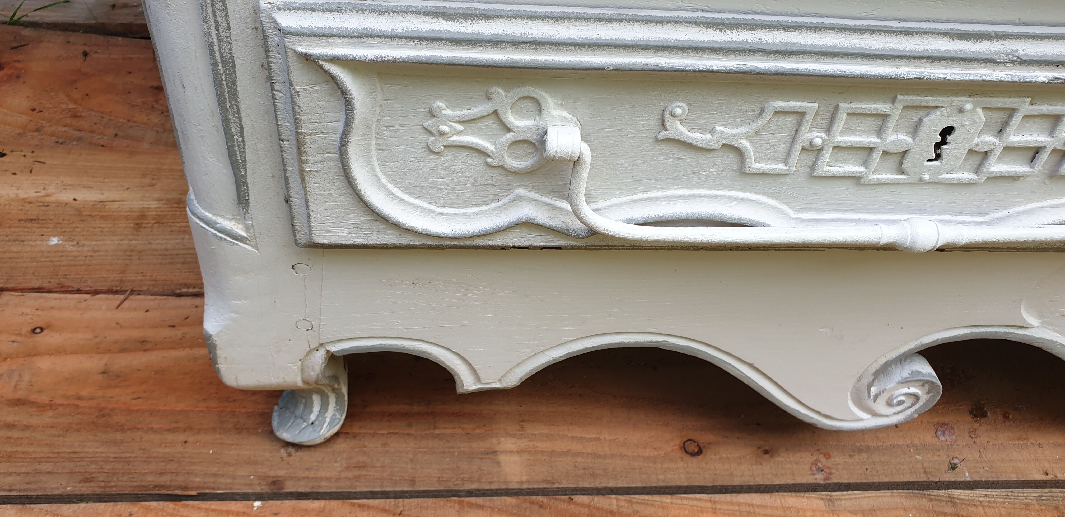 Skated Norman wardrobe