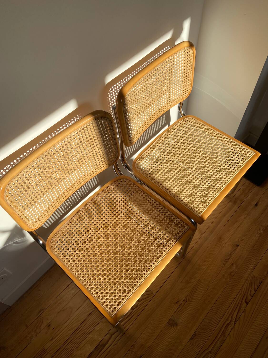 Paire de chaises cannées italiennes design Breuer