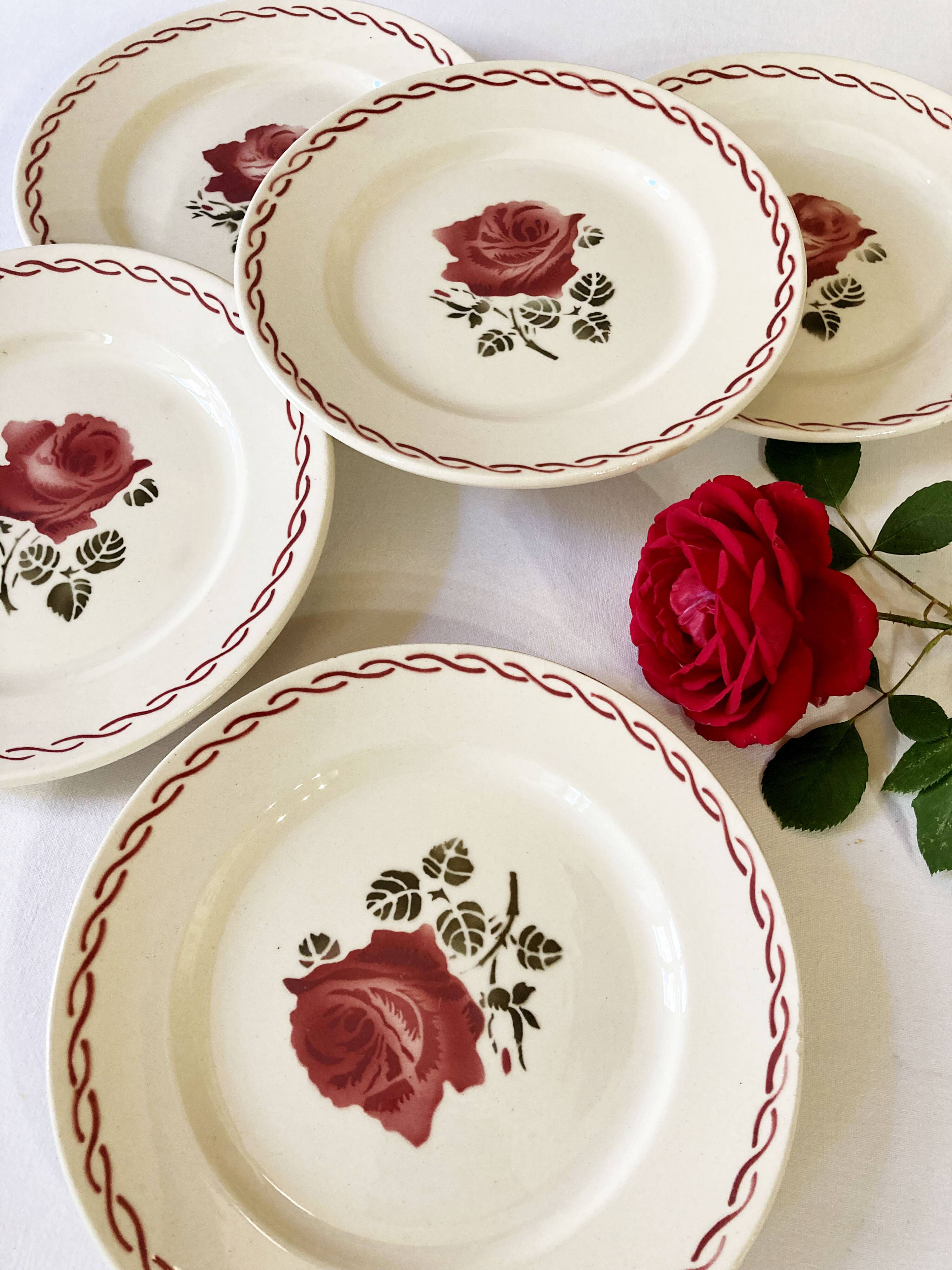 Assiettes à dessert, modèle Germaine, Badonviller