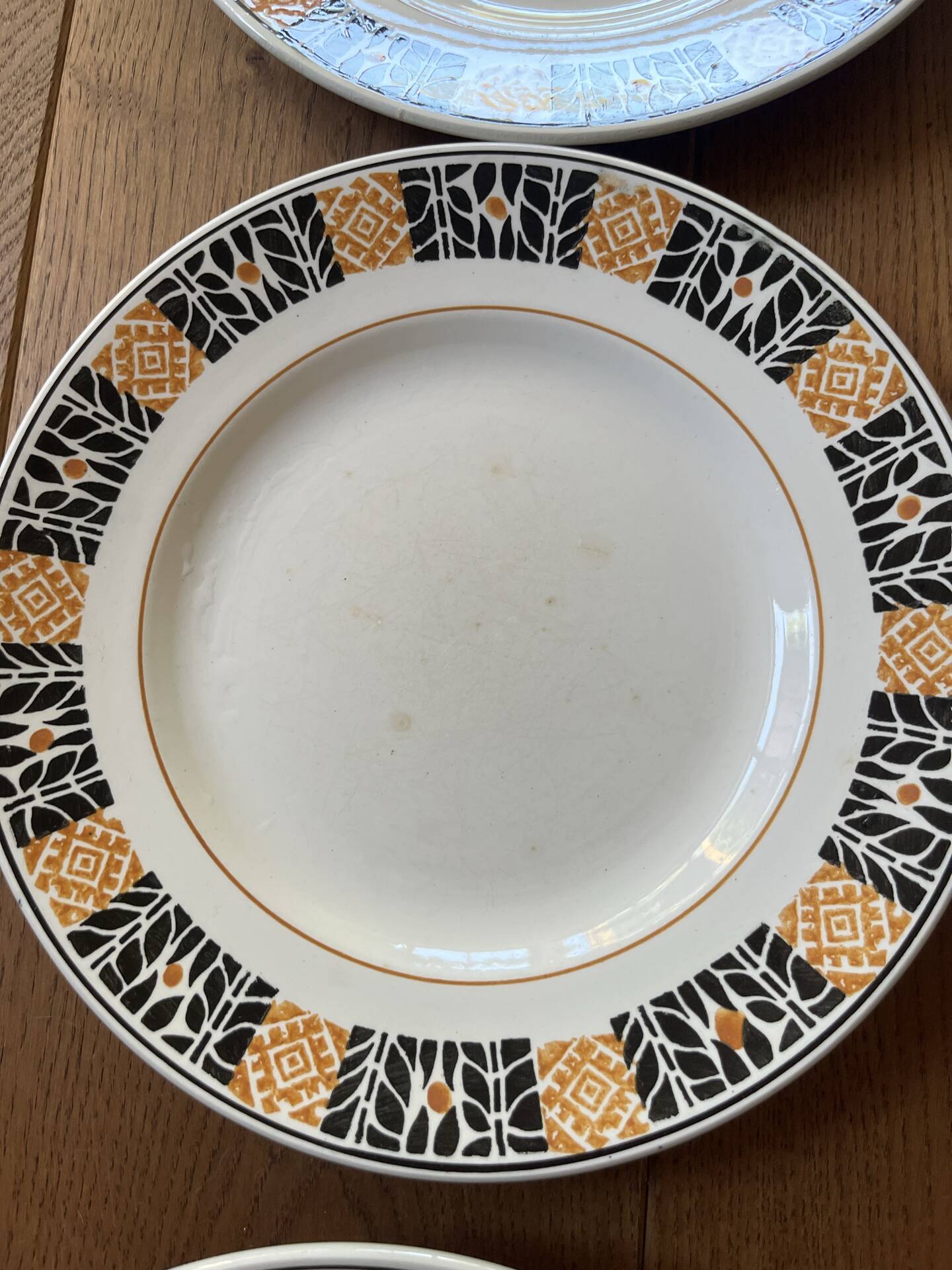 Saint Amand plates