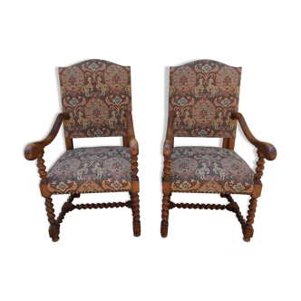 Paire de fauteuils style Louis XIII