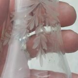 Ancienne saupoudreuse poudrier de table, en verre gravé et argent massif, X