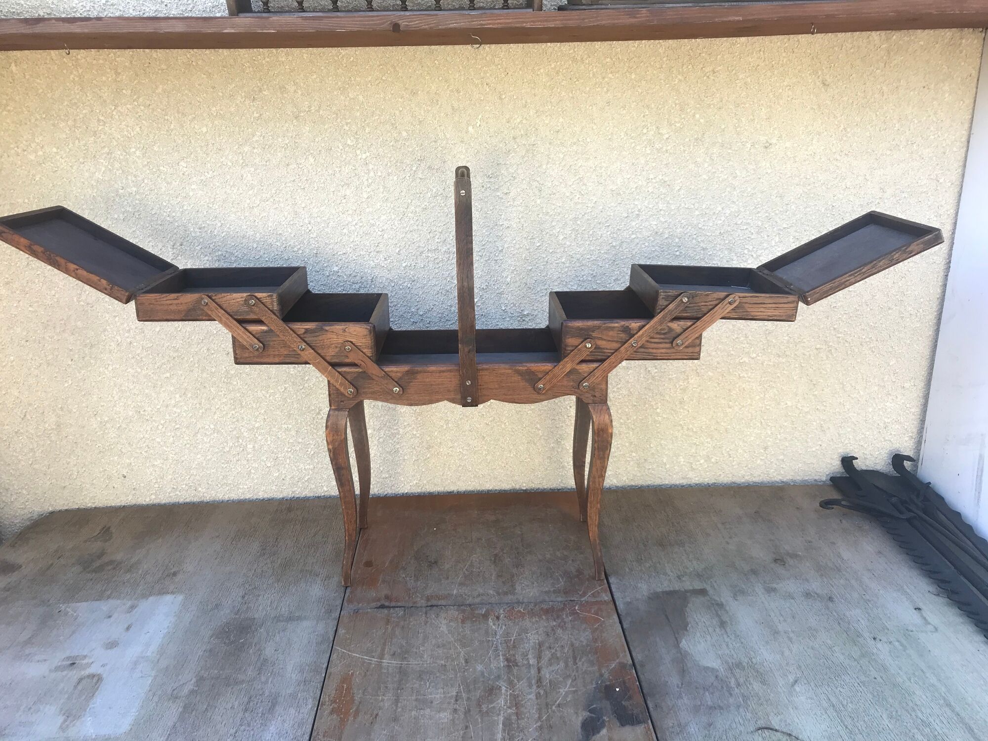 Former worker, 3 tiered wooden sewing box and feet in Louis XV vintage style