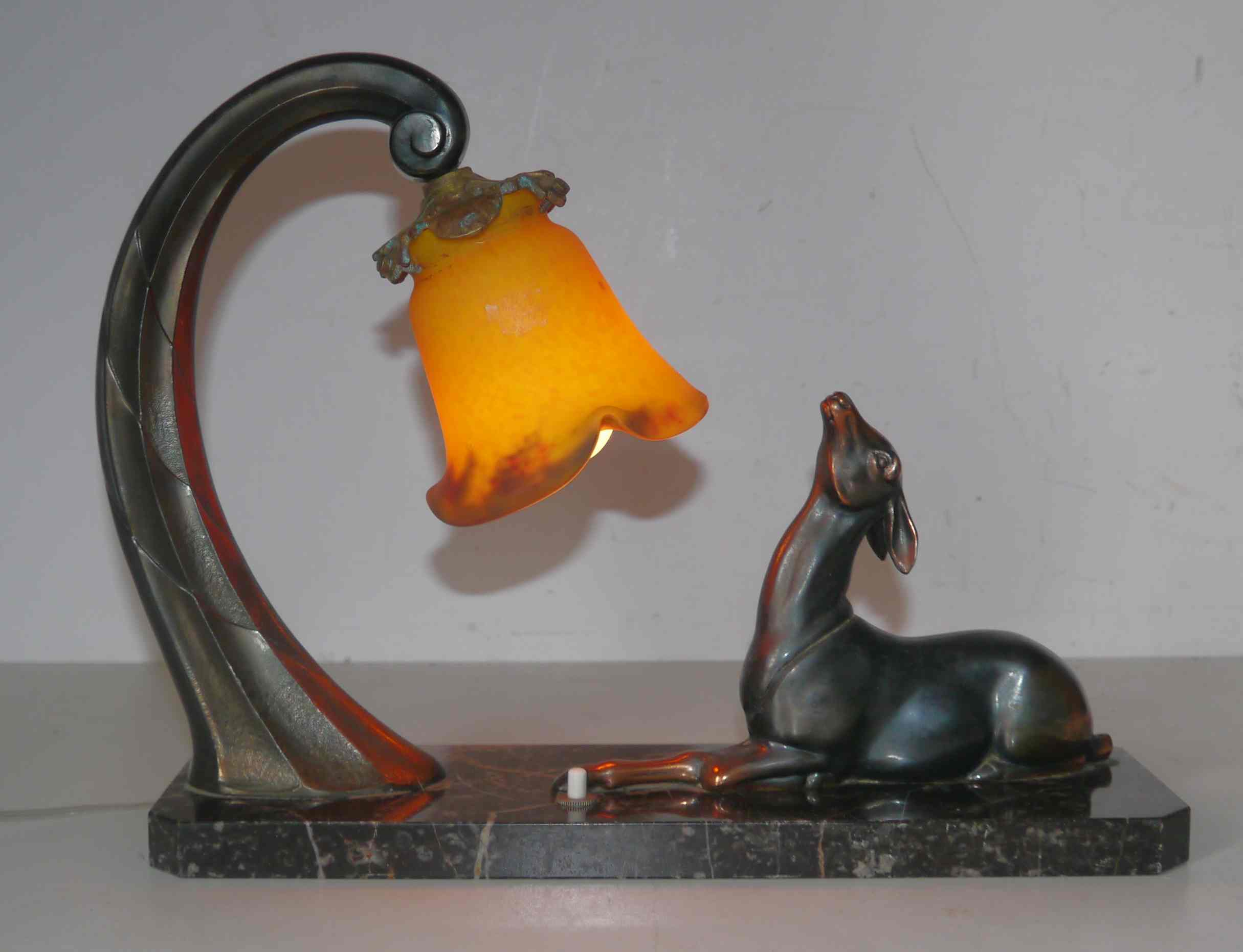 Art deco lamp gazelle decoration Manufacture 30's years