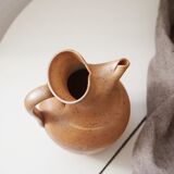 Sandstone pitcher