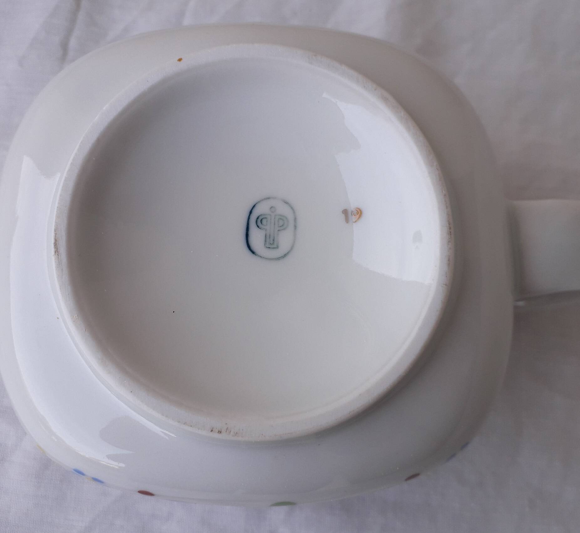 Porcelain teapot kettle