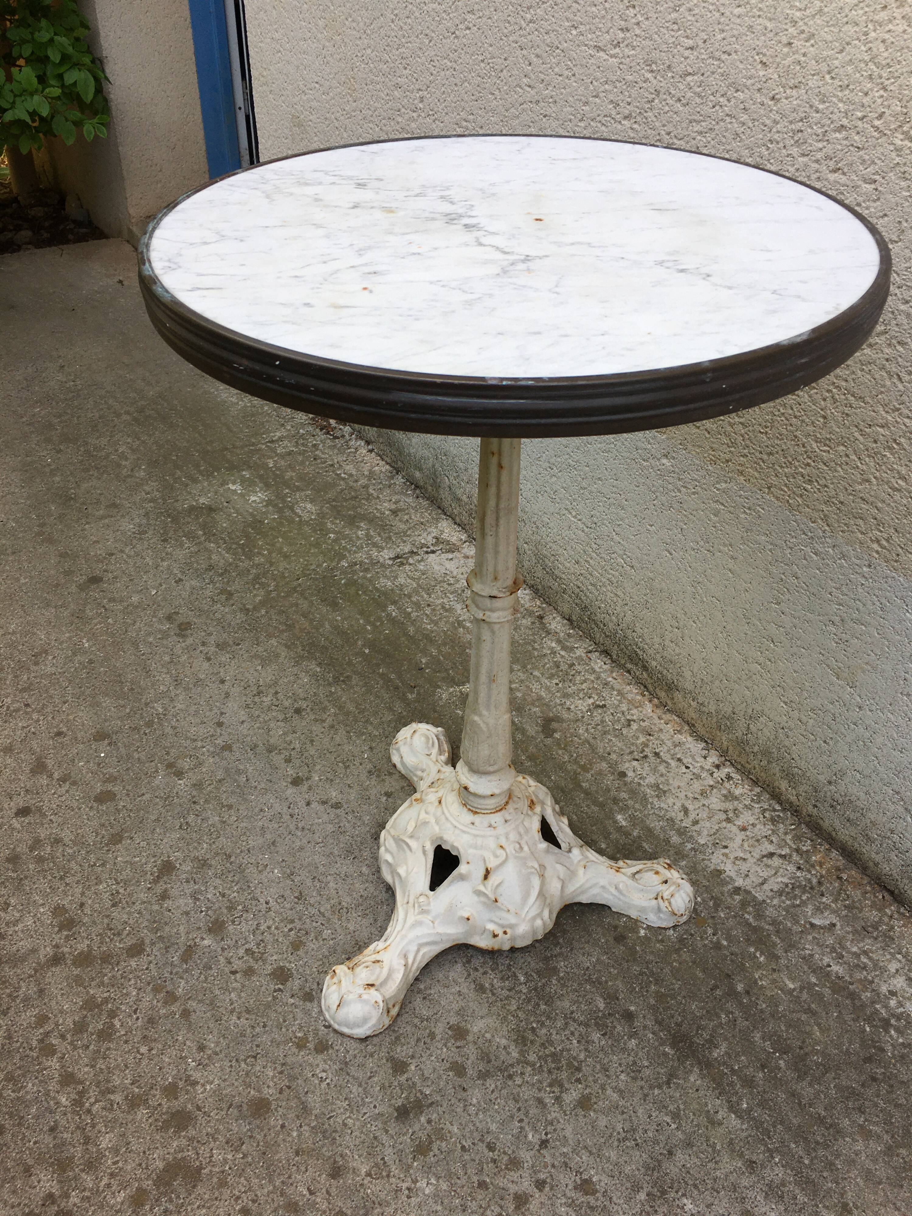 Old marble round bistro table