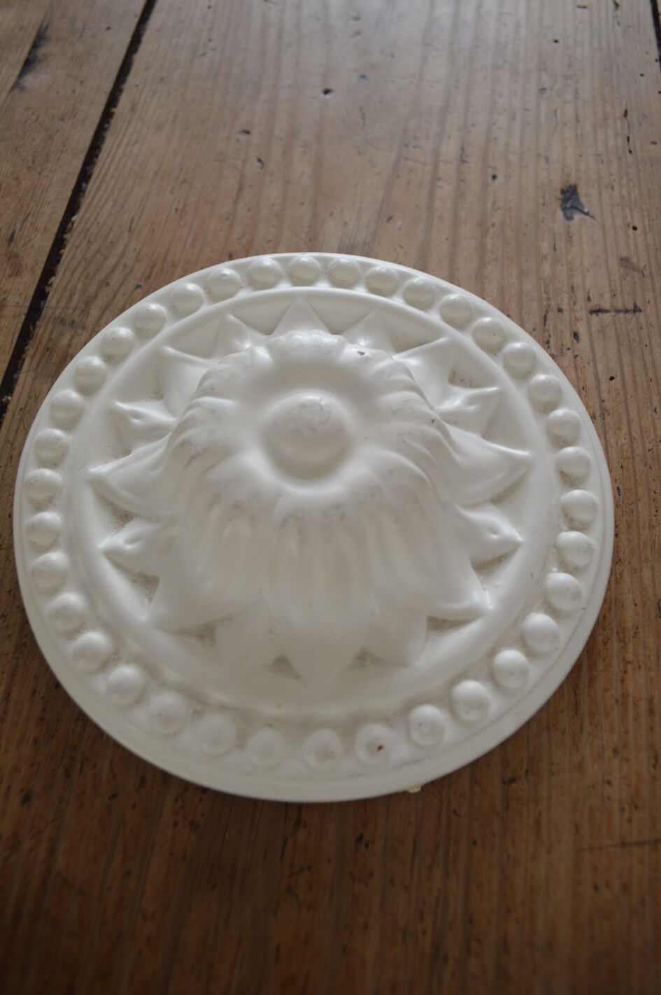 Ceiling rose window 14cm