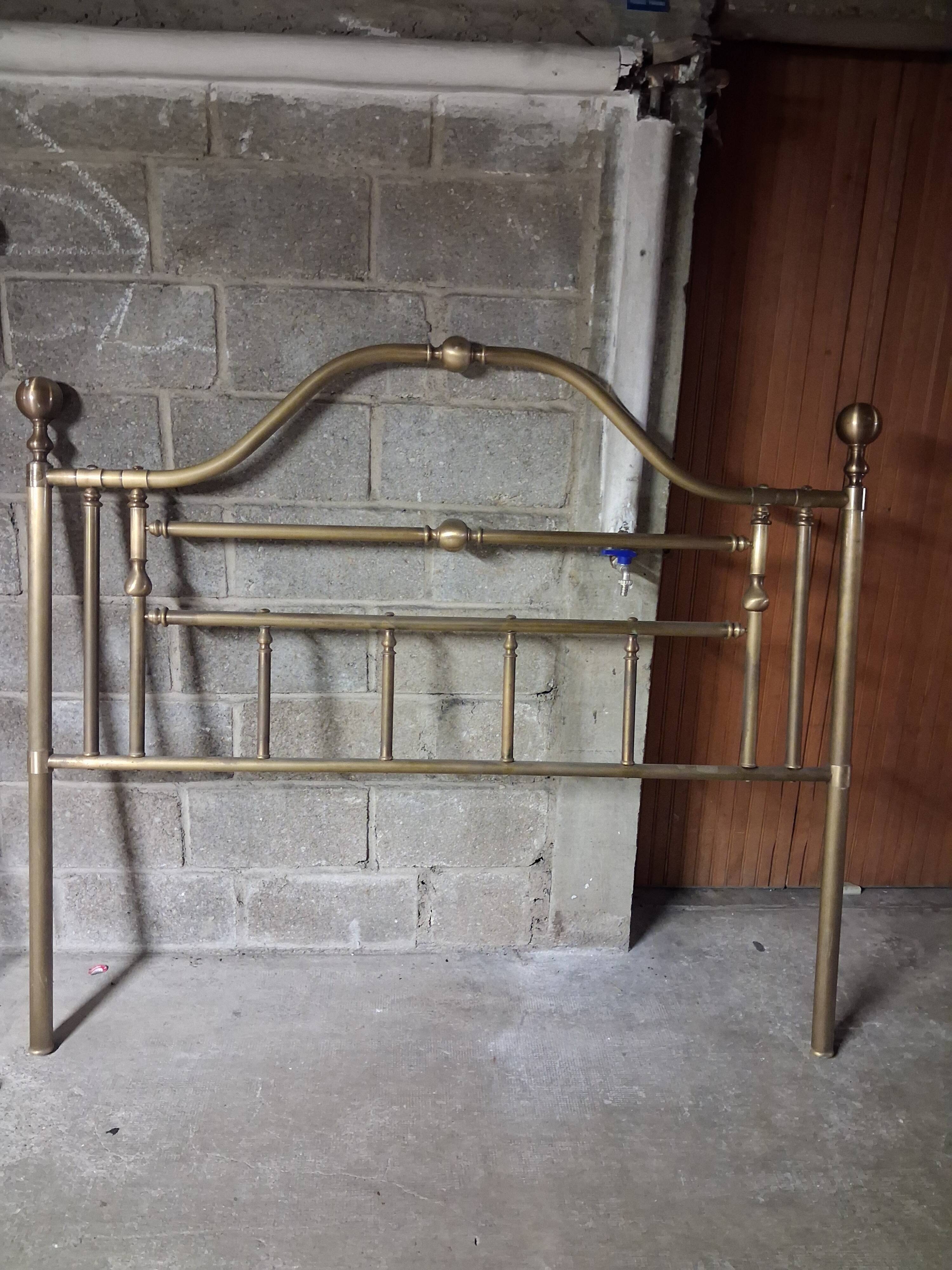 Lit 160x200 vintage Casa Riva Cantù LAITON MASSIF 1970