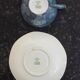 Tasse et soucoupe bleues