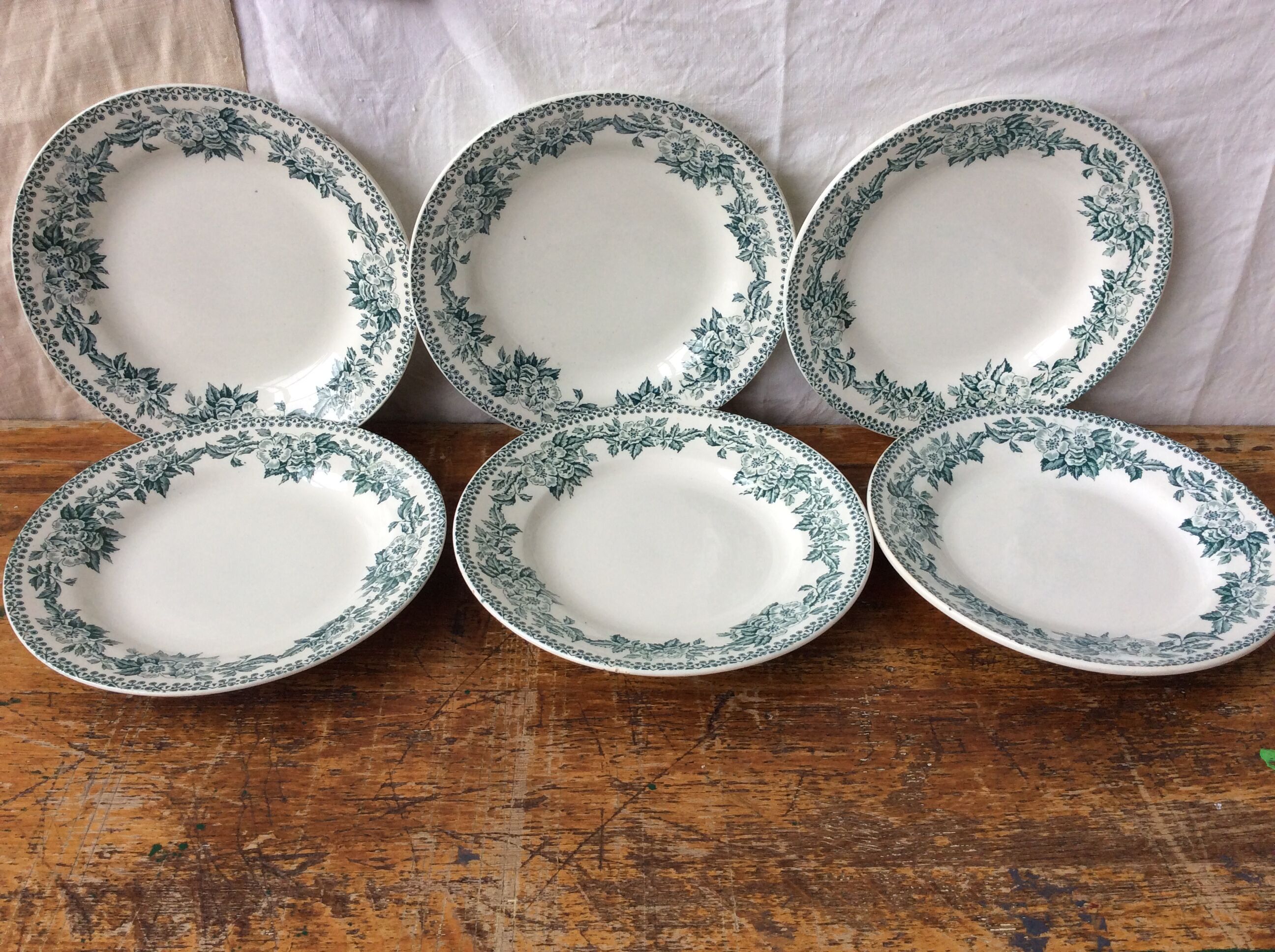 6 assiettes Terre de fer modèle Guadeloupe