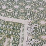 Tapis margoum vert et blanc fait main 180x125cm