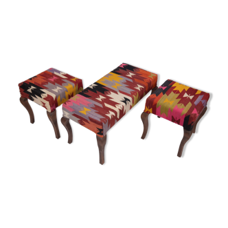 Ensemble de trois banc turc de kilim