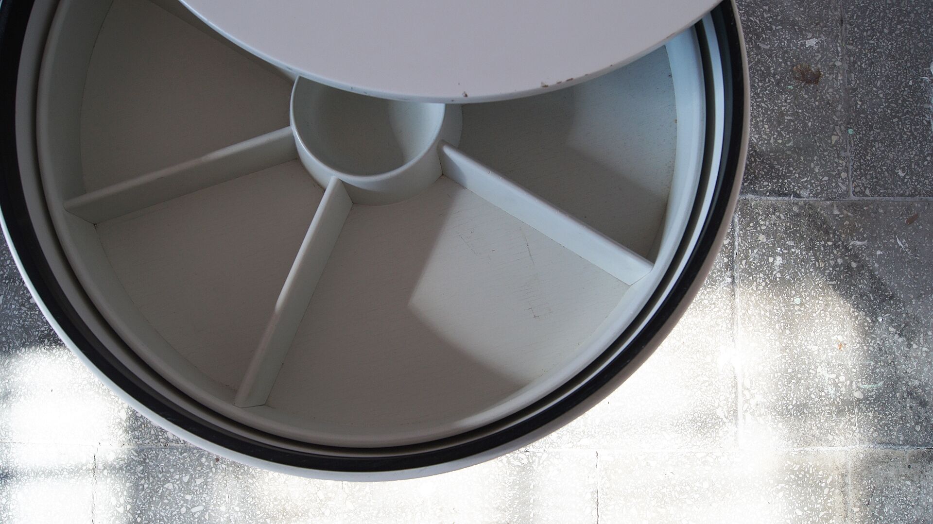 Round side table by horst brüning for cor