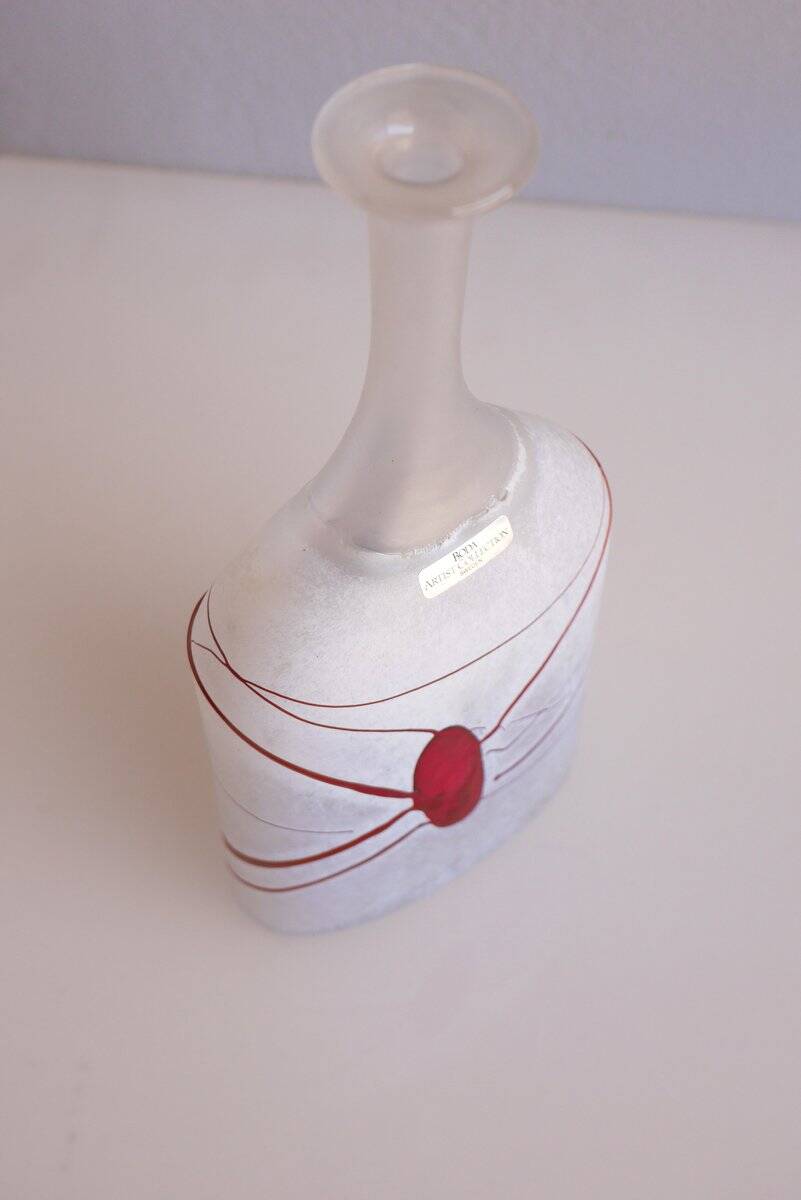 Swedish vase by B. Vallien for Kosta Boda, 1980s