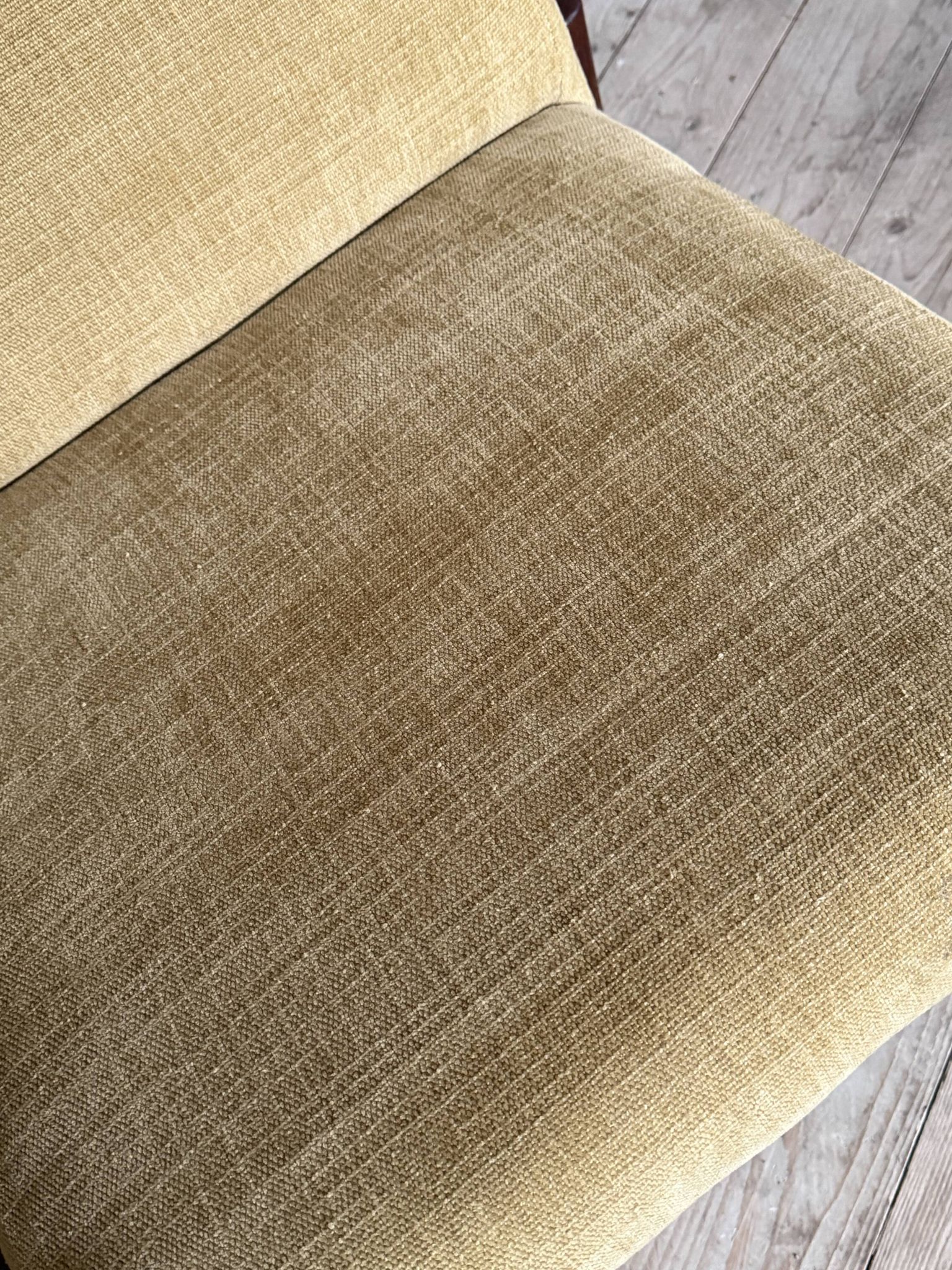 Banquette scandinave vintage velours jaune