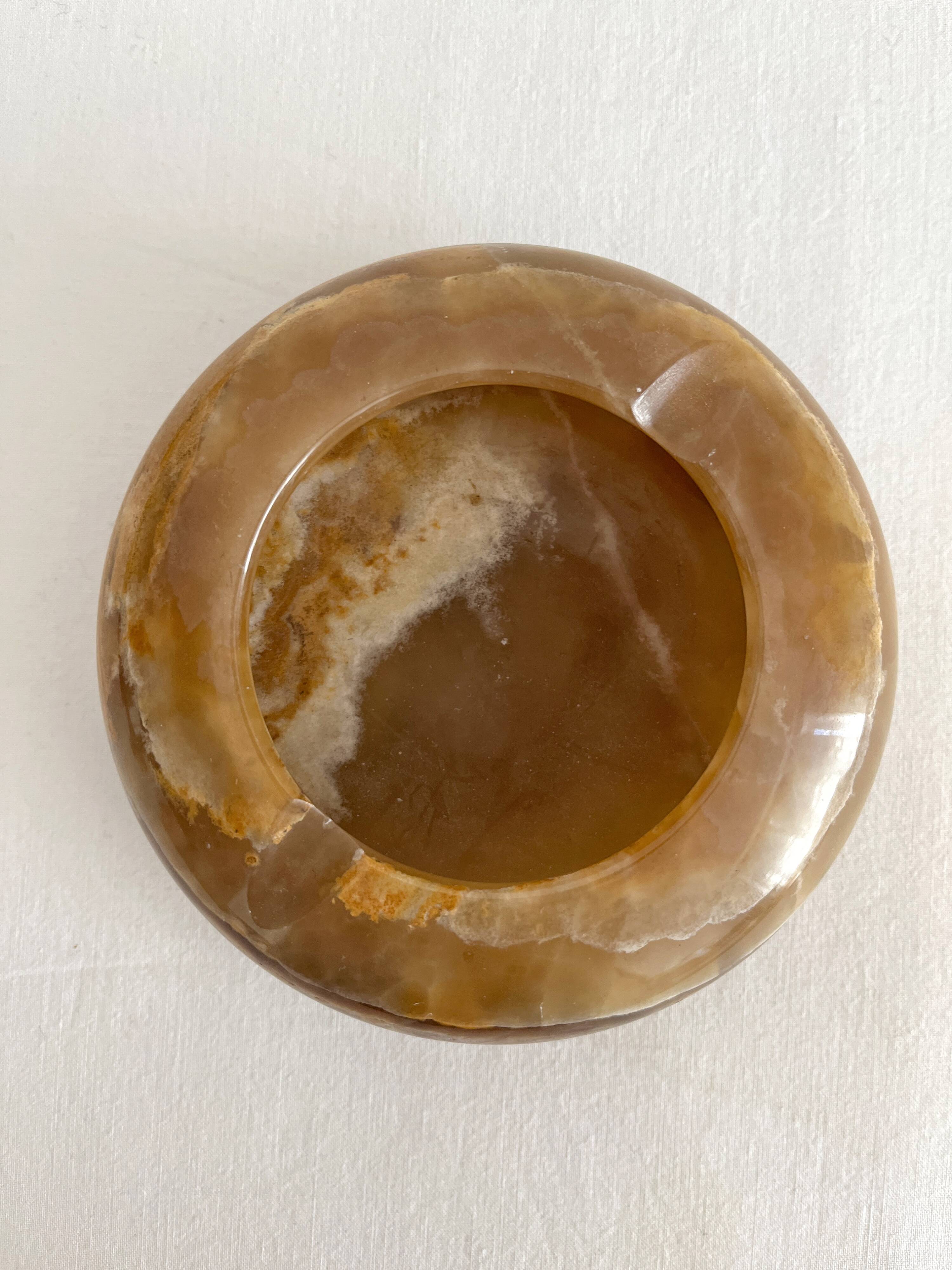 Vintage round alabaster or onyx ashtray