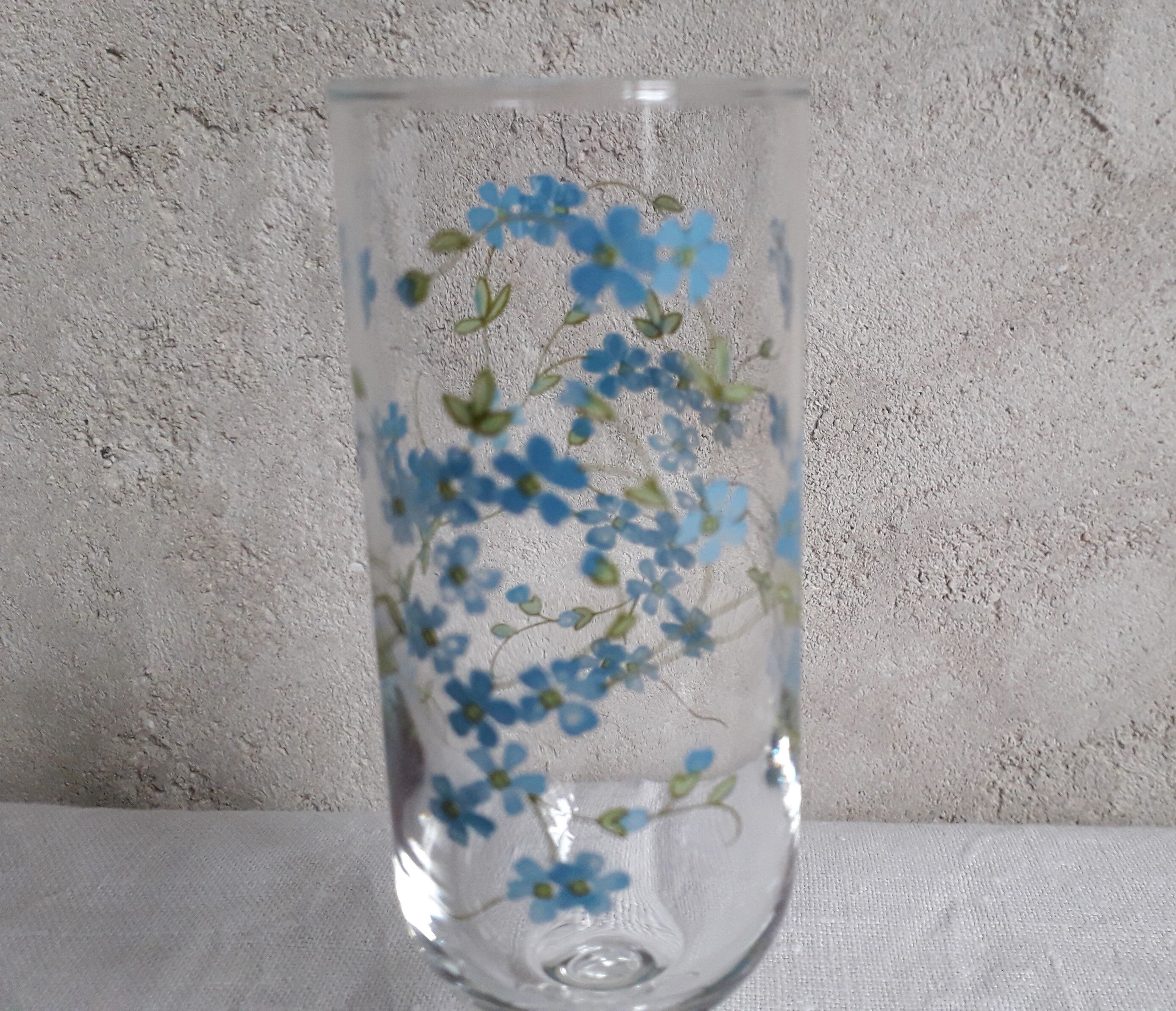 Lot of 9 vintage Myosotis model champagne flutes