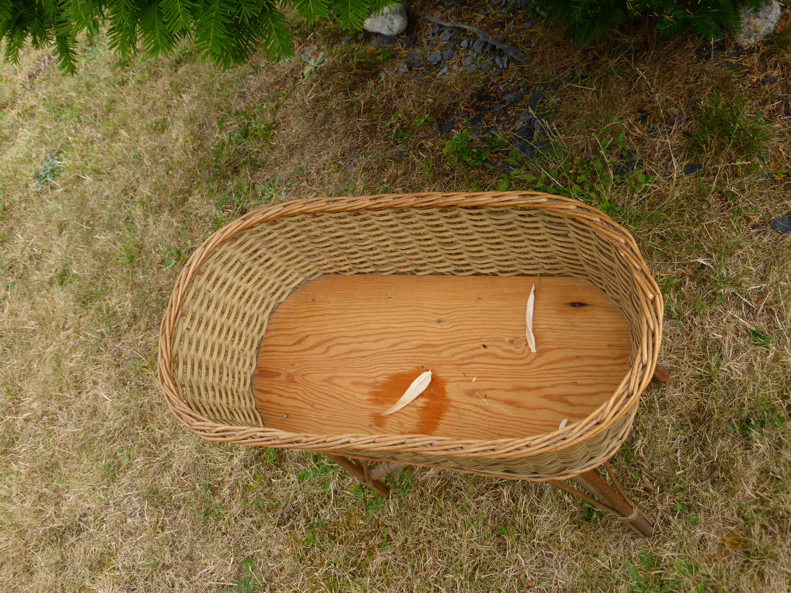 Plant holder, wicker and vintage bamboo structure 1960/70