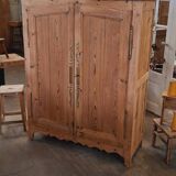 Armoire ancienne en sapin