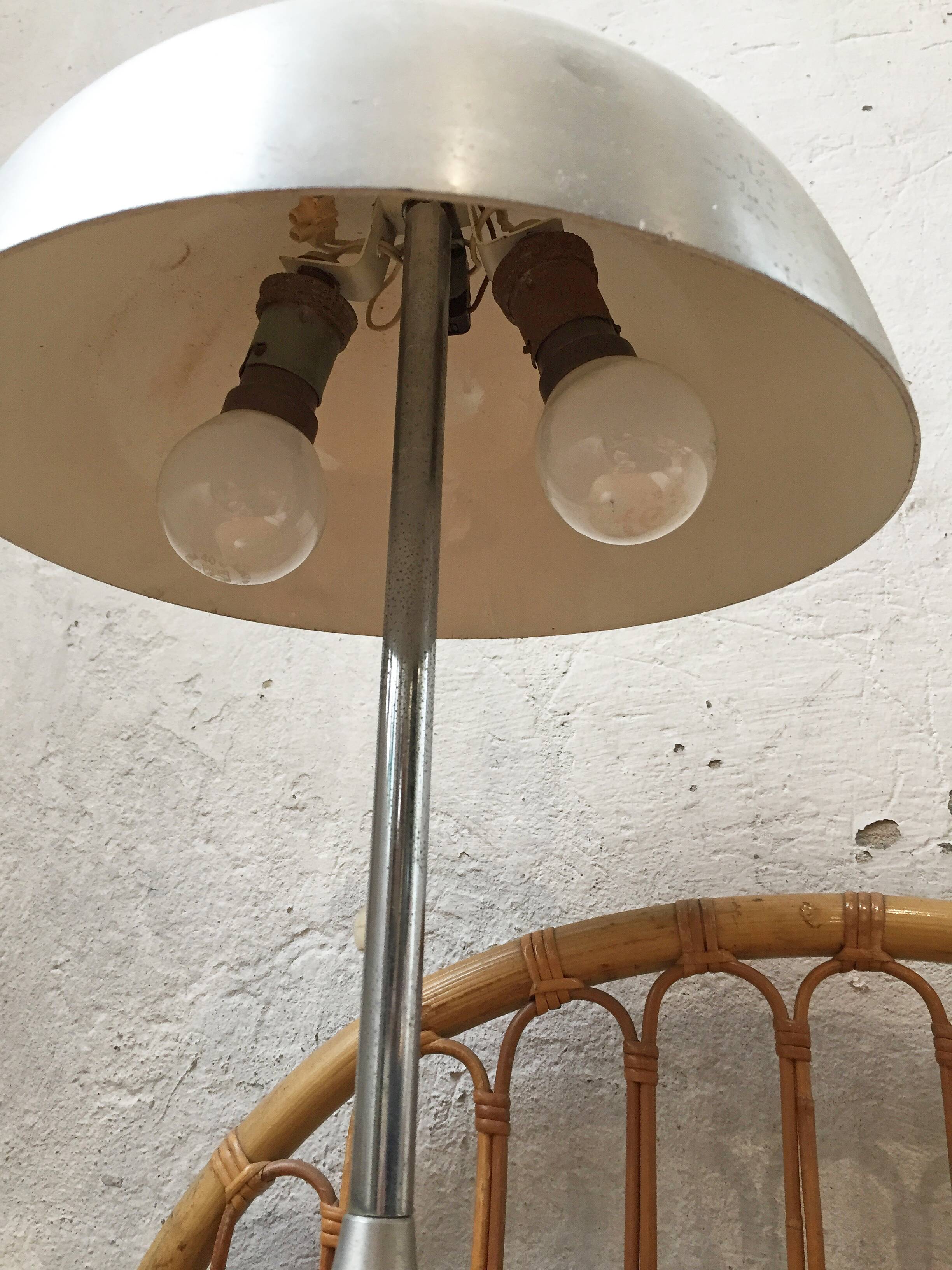 Delmas lamp in Montauban n°7322, mushroom