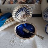 Shell-shaped silver-plated butter dish Jacques made in England.