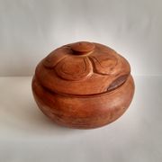 Round box with olive wood lid - vintage
